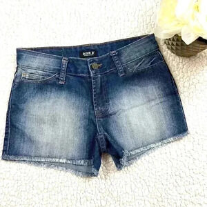 ALLEN B Faded Bleached Midrise Stretch Raw Hem Denim Jean Shorts Size 2
